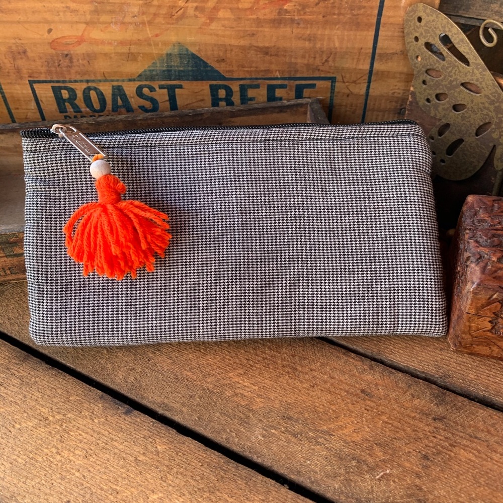 ✨HOUNDSTOOTH JEWELRY POUCH CLUTCH W/TASSEL